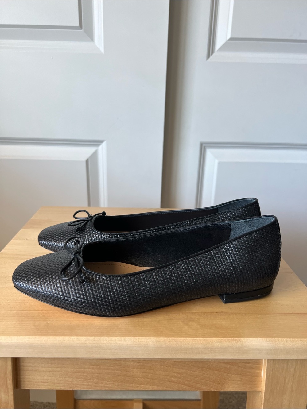 Saks Fifth Avenue Leather Black Women's Ballet Flats